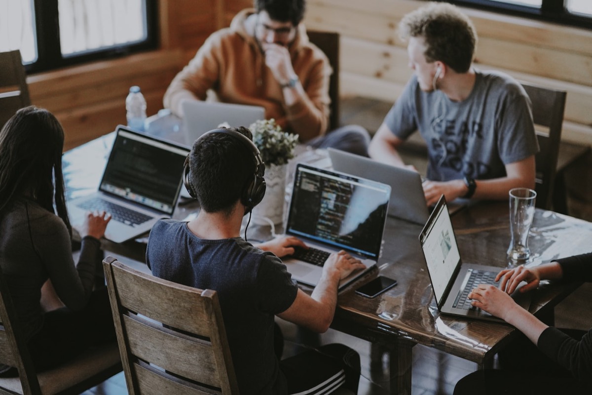 Startup team planning an affordable SEO strategy in Gurgaon